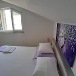 Mg Ravlic Sea View Apartment