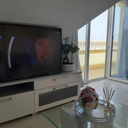 Mg Ravlic Sea View 마카르스카