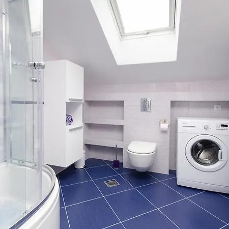 Mg Ravlic Sea View * 마카르스카