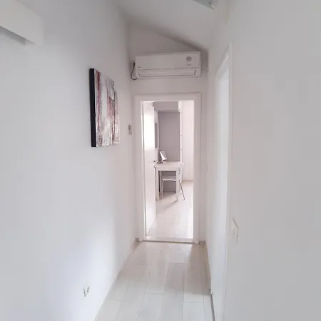 Mg Ravlic Sea View *